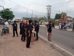 Wujud Kepedulian di Bulan Suci: PSHT dan GRIB Jaya Mesuji Bagikan Ratusan Takjil